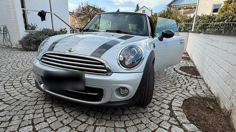 Second-hand Mini Cooper Cabriolet 122 CP (89 kW) 2012 Argintiu Cabrio