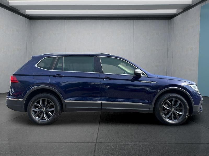 Gebraucht VW Tiguan 200 PS (147 kW) 2023 Blau SUV