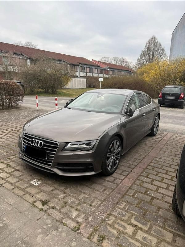 Gebraucht Audi A7 245 PS (180 kW) 2014 Blau Kleinwagen