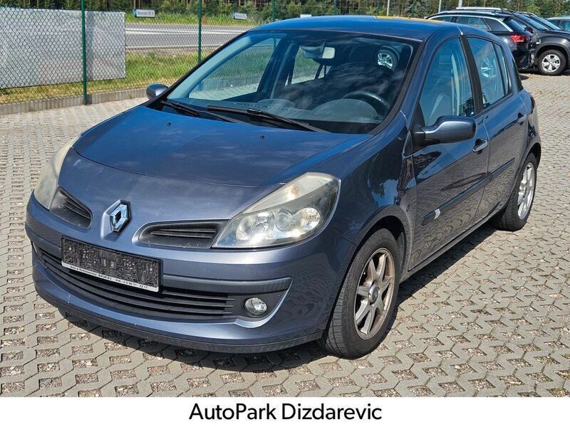 Blau Gebraucht 2008 Renault Clio III Dynamique Limousine | 1.690 € (Guter Preis) - Bild 1/4