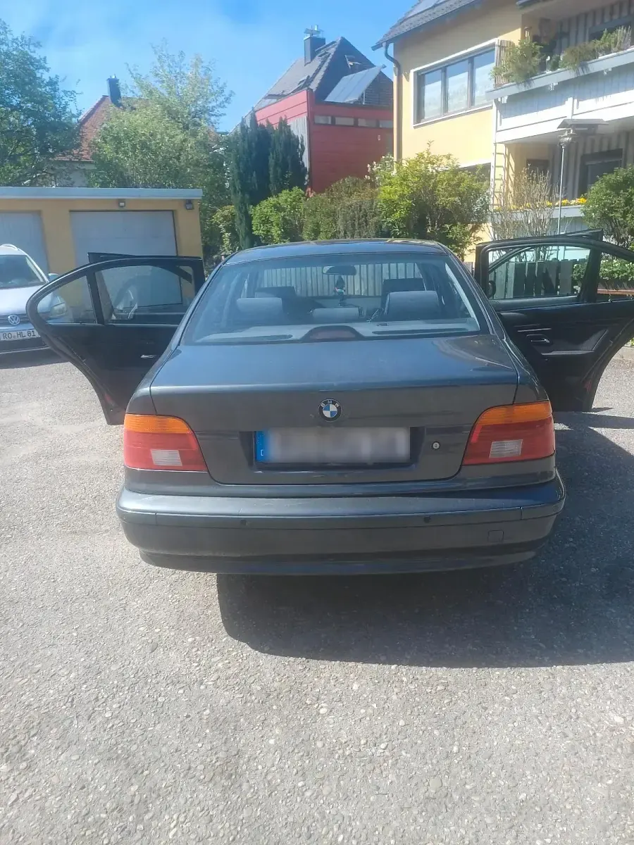 Second-hand BMW 525 192 CP (141 kW) 2002 Gri Berlinǎ