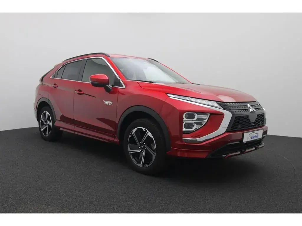 Gebraucht Mitsubishi Eclipse Cross Select 98 PS (72 kW) 2023 Rot SUV
