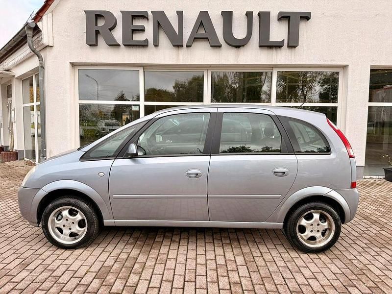 Grau Gebraucht 2004 Opel Meriva Van / Kleinbus | 799 € (Superpreis) - Bild 1/4
