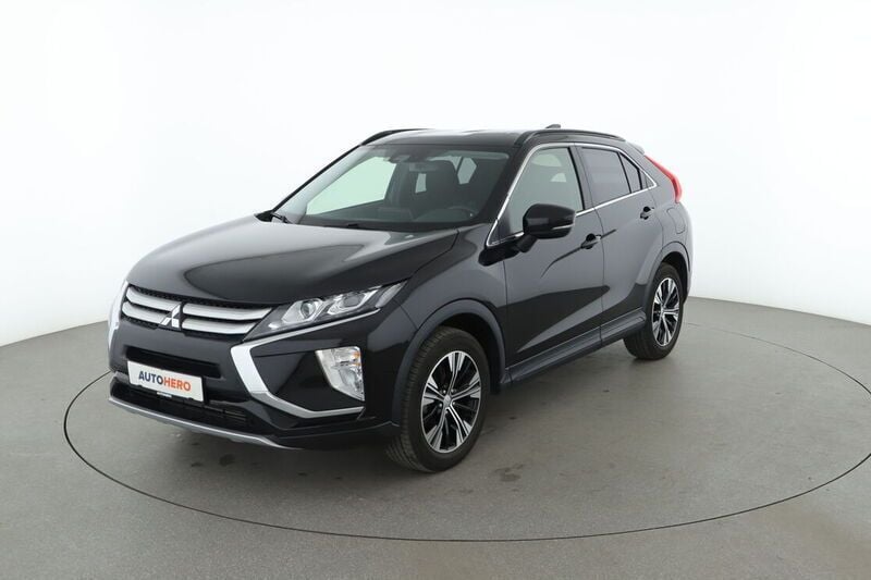 Schwarz Gebraucht 2018 Mitsubishi Eclipse Cross Diamant Edition SUV | 16.420 € (Guter Preis) - Bild 1/4