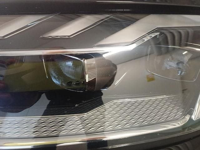 Gebraucht Audi S4 Ambiente 341 PS (250 kW) 2023 Mythosschwarz metallic Kombi