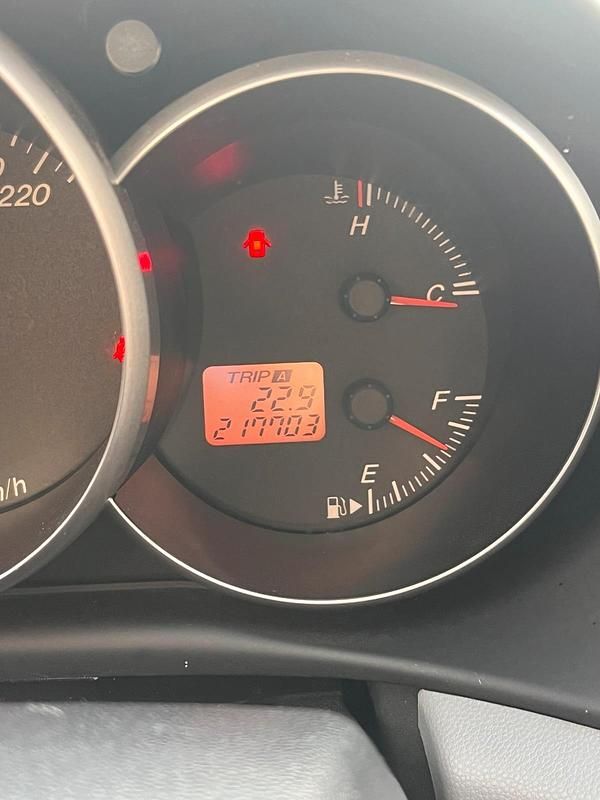 Gebraucht Mazda 3 84 PS (61 kW) 2006 Grau Kleinwagen