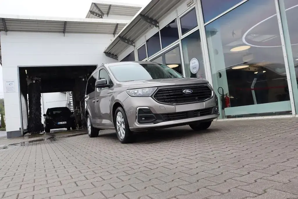 Neu Ford Tourneo Connect Titanium 122 PS (89 kW) 2026 Duskysilver metallic Van / Kleinbus