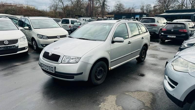 Silber Gebraucht 2003 Skoda Fabia Kombi | 499 € (Superpreis) - Bild 1/4