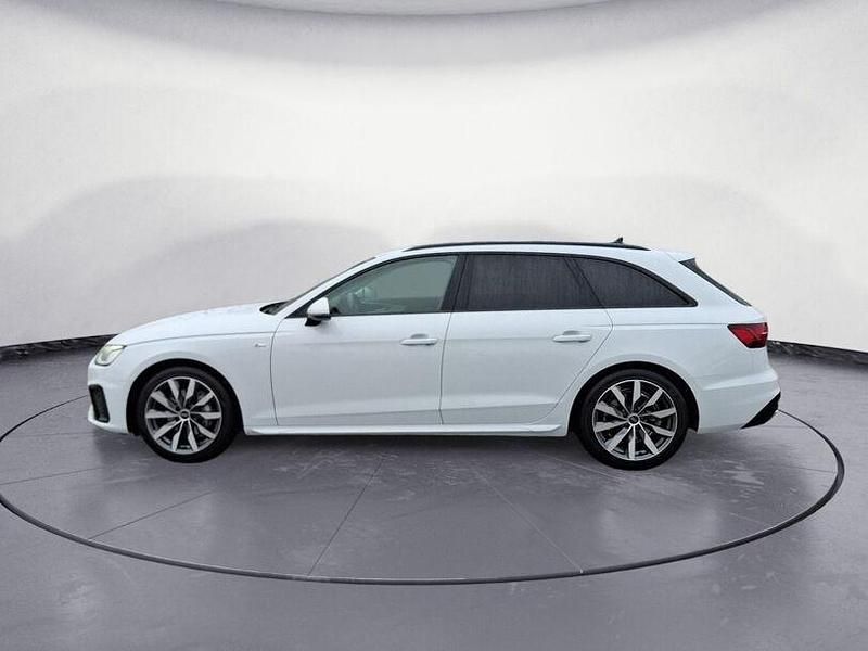 Gebraucht Audi A4 S-Line 204 PS (150 kW) 2023 Weiß Kombi