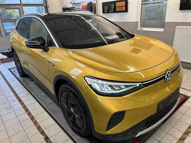 Gebraucht VW ID.4 Pro Performance 150 kW (204 PS) 2021 Honey yellow metallic SUV