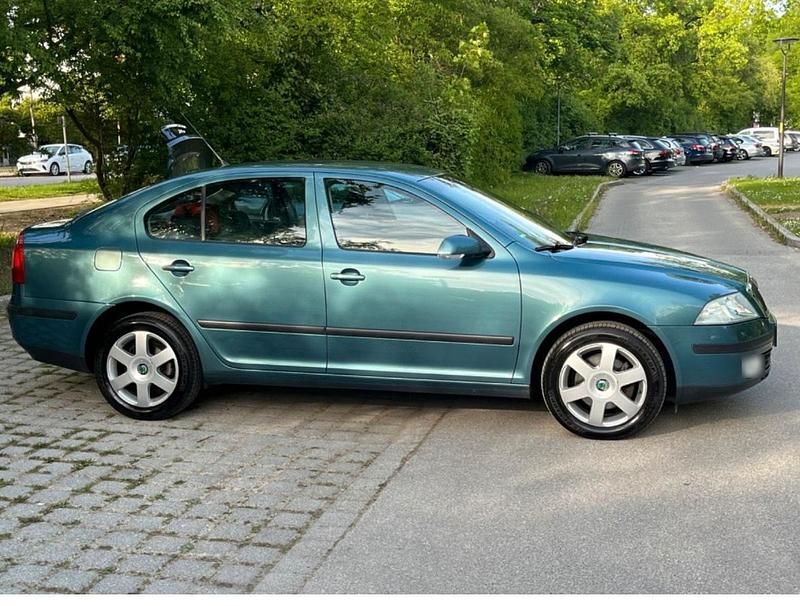 Gebraucht Skoda Octavia 150 PS (110 kW) 2005 Grün Limousine