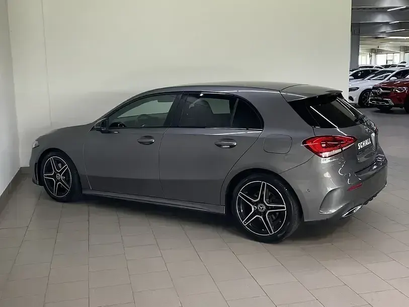 Gebraucht Mercedes A200 AMG 163 PS (119 kW) 2019 Grau Limousine