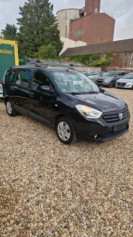 Gebraucht Dacia Lodgy Lauréate 102 PS (75 kW) 2018 Schwarz Van / Kleinbus