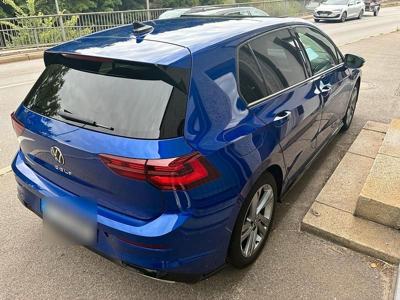 Gebraucht VW Golf R-line 150 PS (110 kW) 2023 Blau Limousine