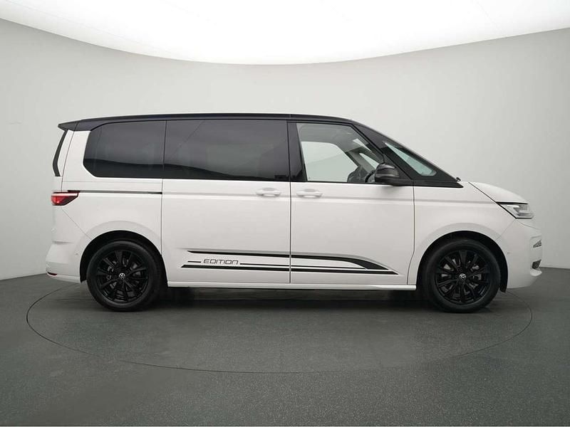 Second-hand VW Multivan Edition 150 CP (110 kW) 2026 Alb Monovolum