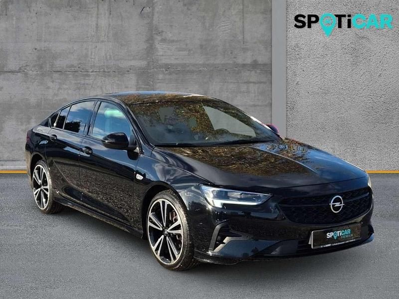 Gebraucht Opel Insignia Sport 174 PS (127 kW) 2022 Schwarz Limousine