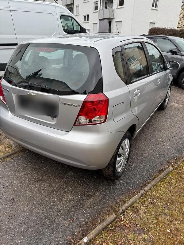 Gebraucht Chevrolet Kalos 75 PS (55 kW) 2006 Silber Limousine