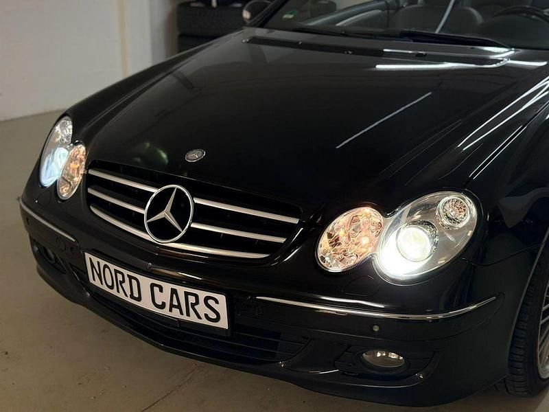Gebraucht Mercedes CLK280 231 PS (169 kW) 2005 Schwarz Cabrio