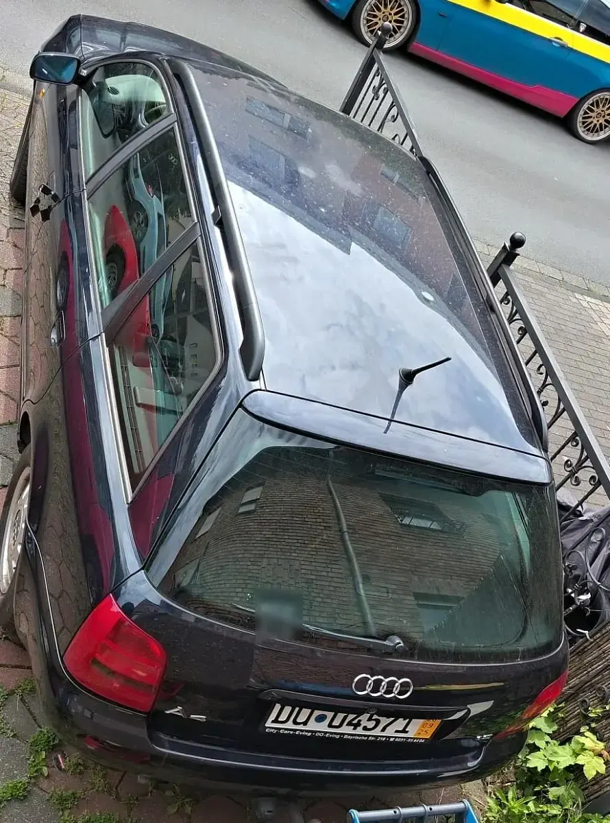 Gebraucht Audi A4 101 PS (74 kW) 1998 Blau Kombi
