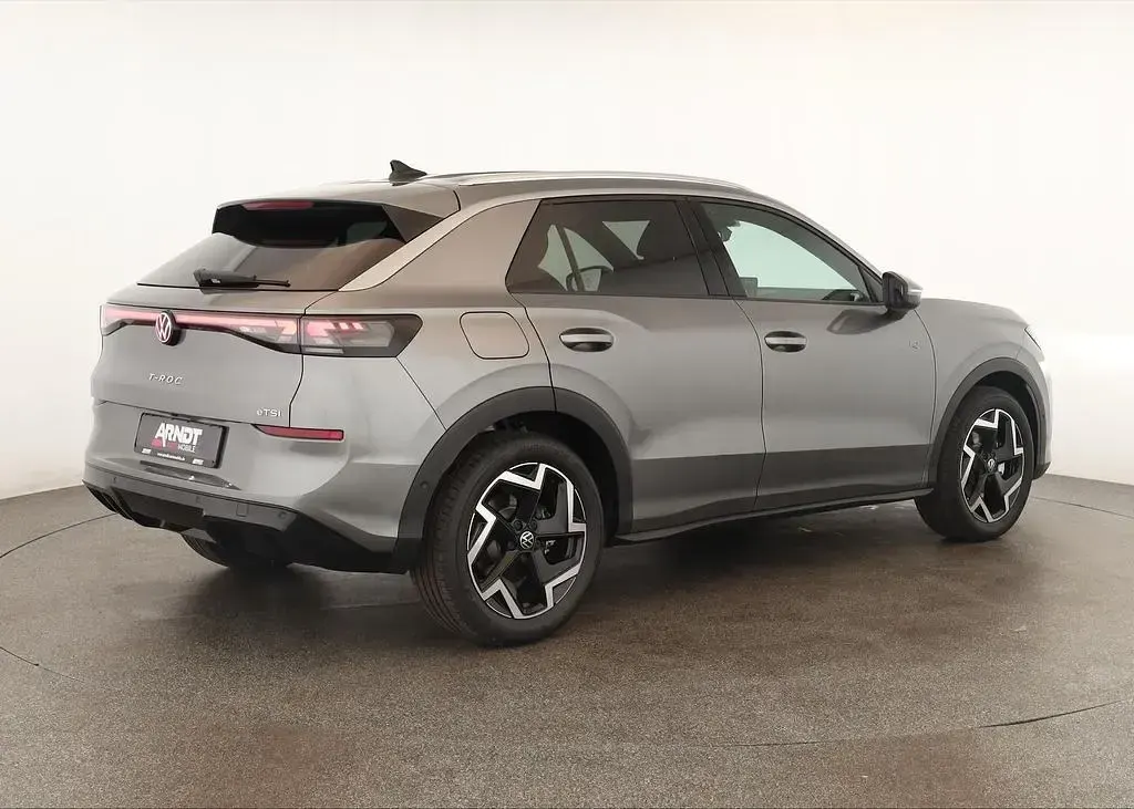 Neu VW T-Roc R-line 150 PS (110 kW) 2026 Wolf grey SUV