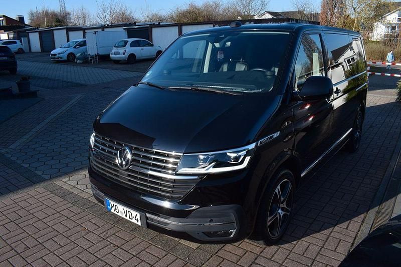 Second-hand VW Multivan Exclusive 199 CP (146 kW) 2020 Negru Monovolum