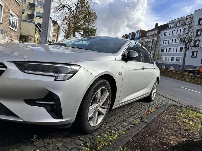 Gebraucht Opel Insignia Elegance 174 PS (127 kW) 2021 Silber Limousine