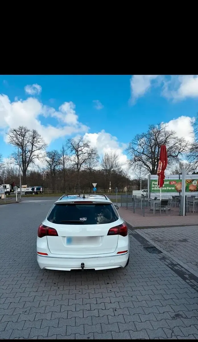 Gebraucht Opel Astra OPC 110 PS (80 kW) 2014 Weiß Kombi