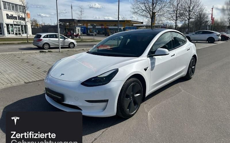 Gebraucht Tesla Model 3 Long Range RWD 208 kW (283 PS) 2021 Weiß Limousine