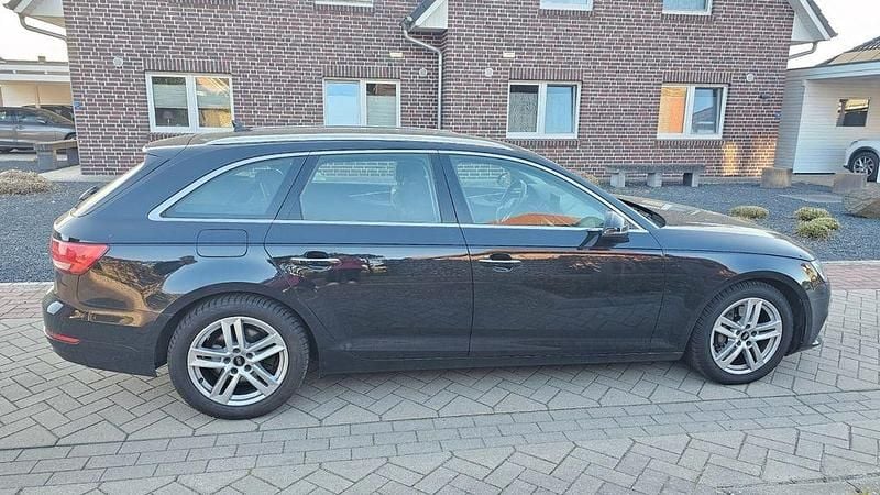 Usata Audi A4 Design 190 CV (139 kW) 2016 Nero Station wagon