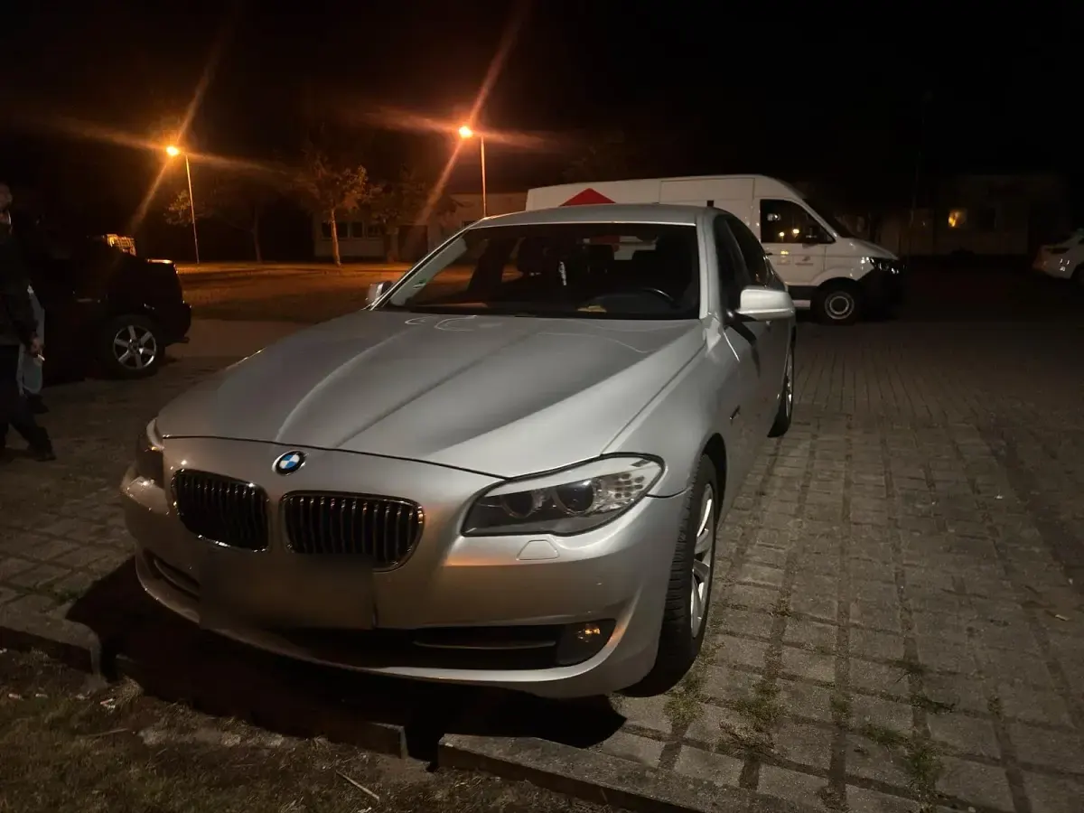 Gebraucht BMW 523 204 PS (150 kW) 2010 Braun Limousine