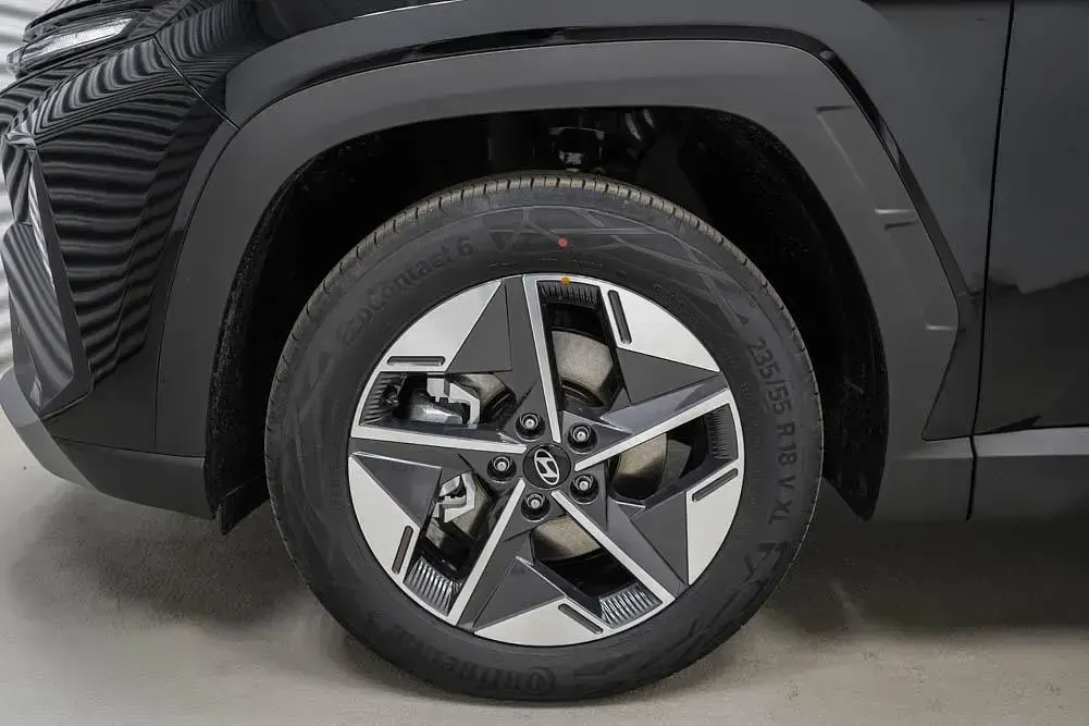 Neu Hyundai Tucson Style 150 PS (110 kW) 2026 Abyss black metallic () SUV