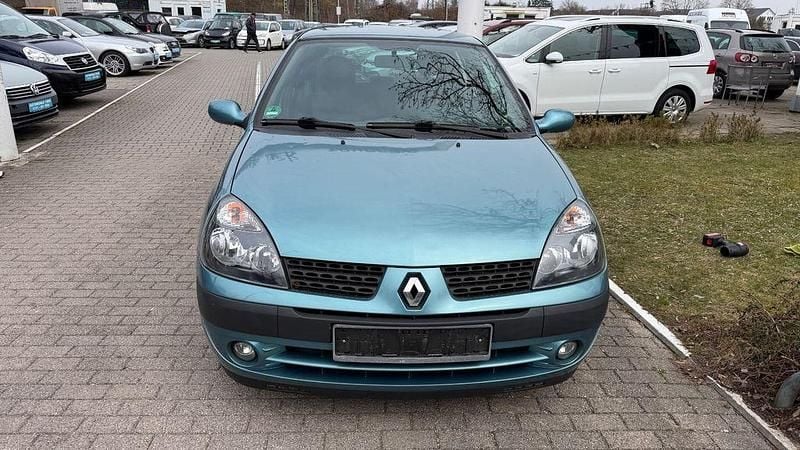 Gebraucht Renault Clio II Dynamique 75 PS (55 kW) 2003 Limousine