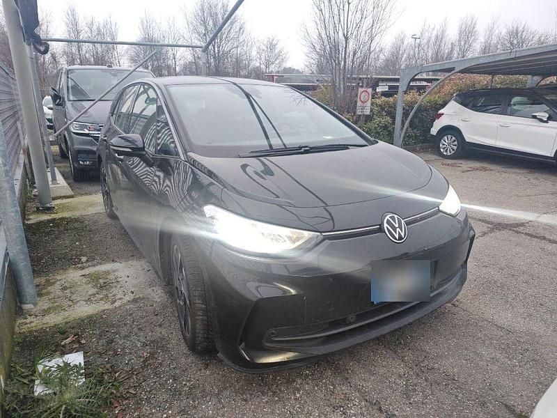 Gebraucht VW ID.3 Pro 150 kW (204 PS) 2023 Grenadillschwarz metallic Kleinwagen