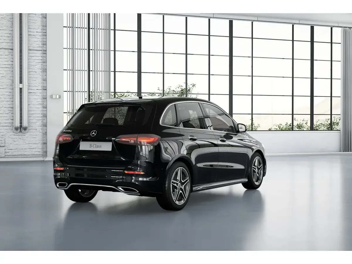 Gebraucht Mercedes B220 AMG 190 PS (139 kW) 2023 Schwarz Kleinwagen