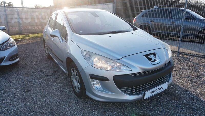 Silber Gebraucht 2007 Peugeot 308 Tendance Limousine | 1.290 € (Guter Preis) - Bild 1/4