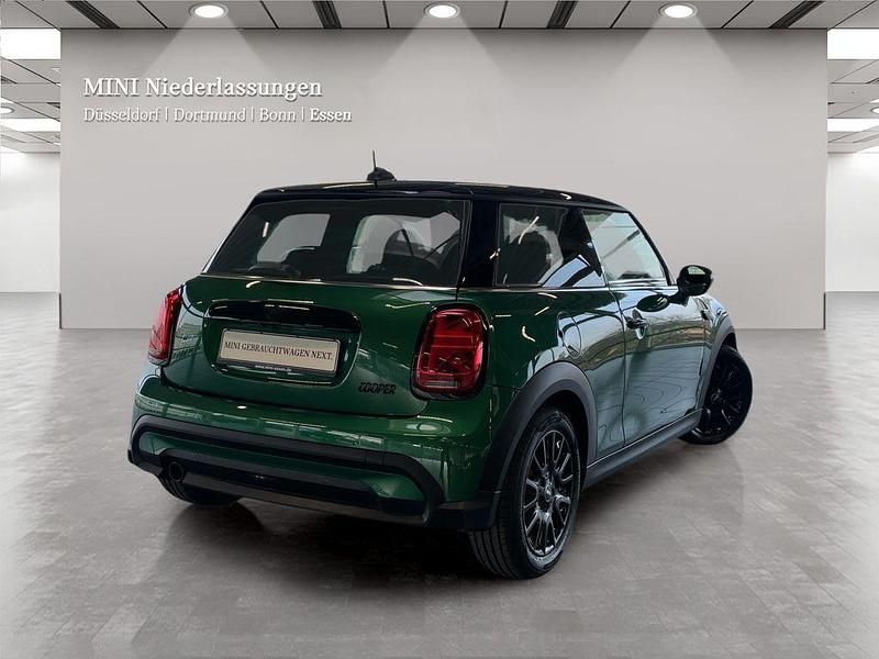 Gebraucht Mini Cooper 136 PS (100 kW) 2024 Grün Kleinwagen