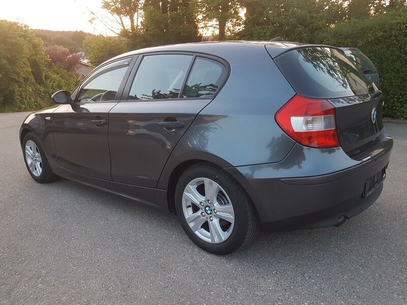 Gebraucht BMW 116 116 PS (85 kW) 2006 Silber Kleinwagen