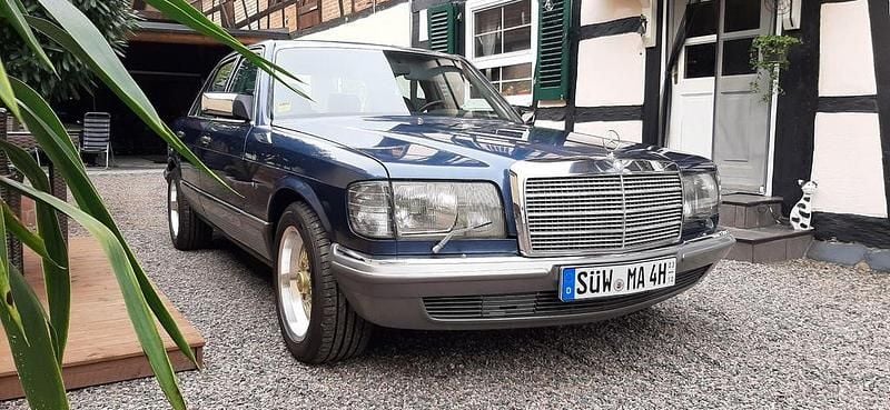 Gebraucht Mercedes 380 SE 204 PS (150 kW) 1981 Blau Limousine
