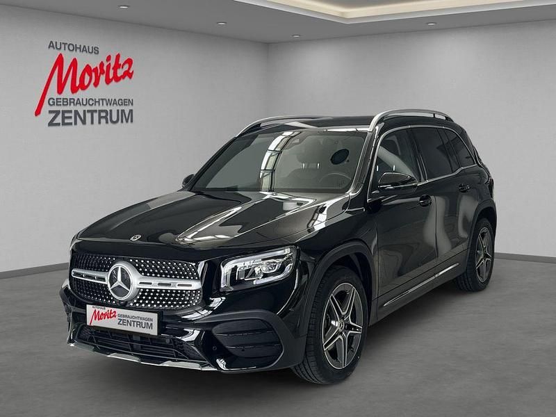 Schwarz Gebraucht 2022 Mercedes GLB180 AMG line SUV | 33.980 € (Etwas zu teuer) - Bild 1/4