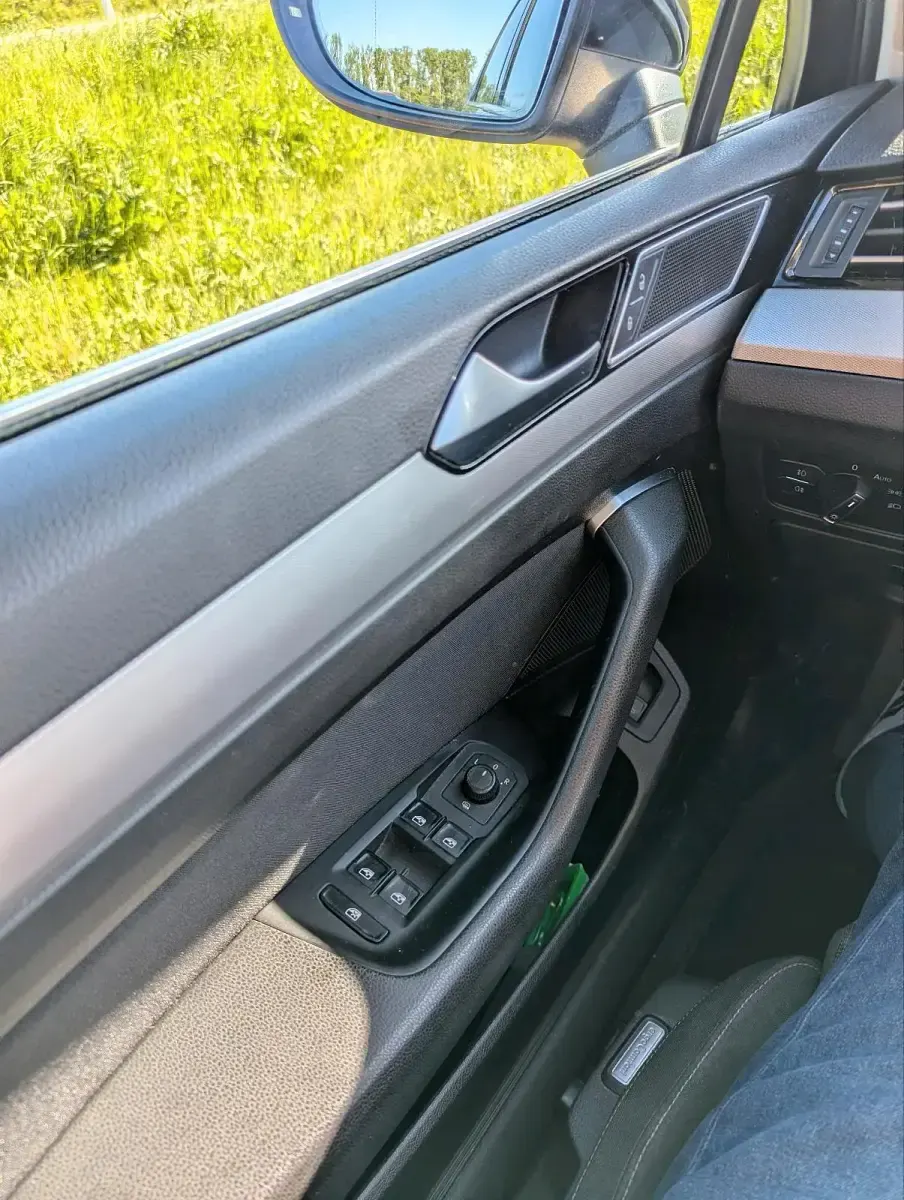 Gebraucht VW Passat 150 PS (110 kW) 2015 Schwarz Kombi