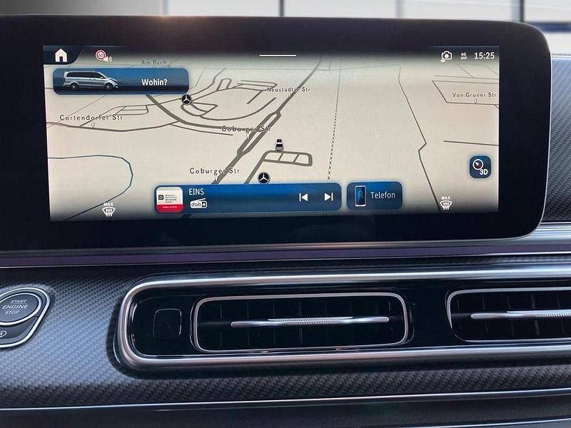 Gebraucht Mercedes V300 237 PS (174 kW) 2026 Schwarz Van / Kleinbus