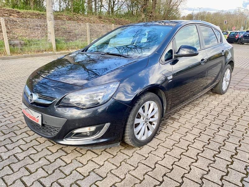 Gebraucht Opel Astra Active 170 PS (125 kW) 2013 Schwarz Limousine