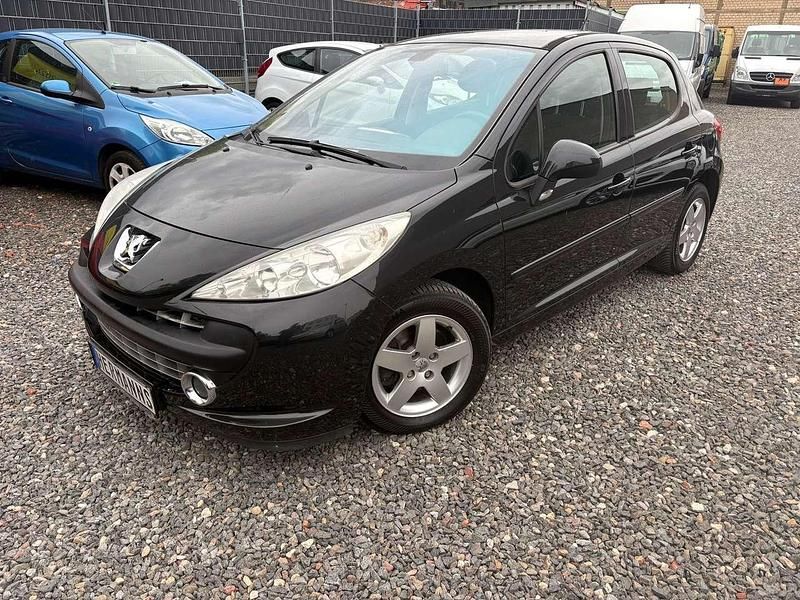 Schwarz obsidien/metallic Gebraucht 2008 Peugeot 207 Sport Kleinwagen | 4.490 € (Etwas zu teuer) - Bild 1/2