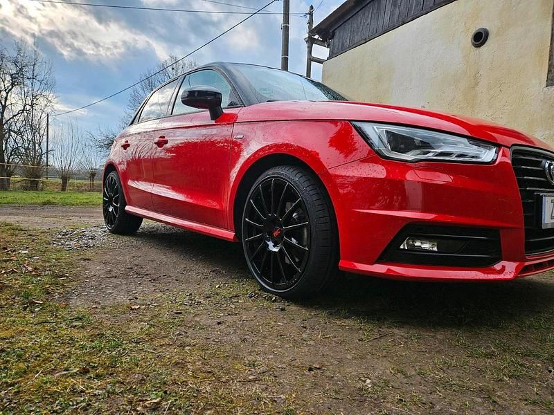 Gebraucht Audi A1 S-Line 125 PS (91 kW) 2016 Rot Kleinwagen