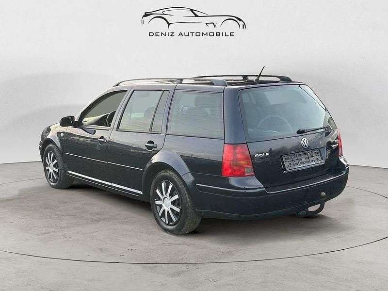 Gebraucht VW Golf IV Pacific 131 PS (96 kW) 2003 Schwarz Kombi
