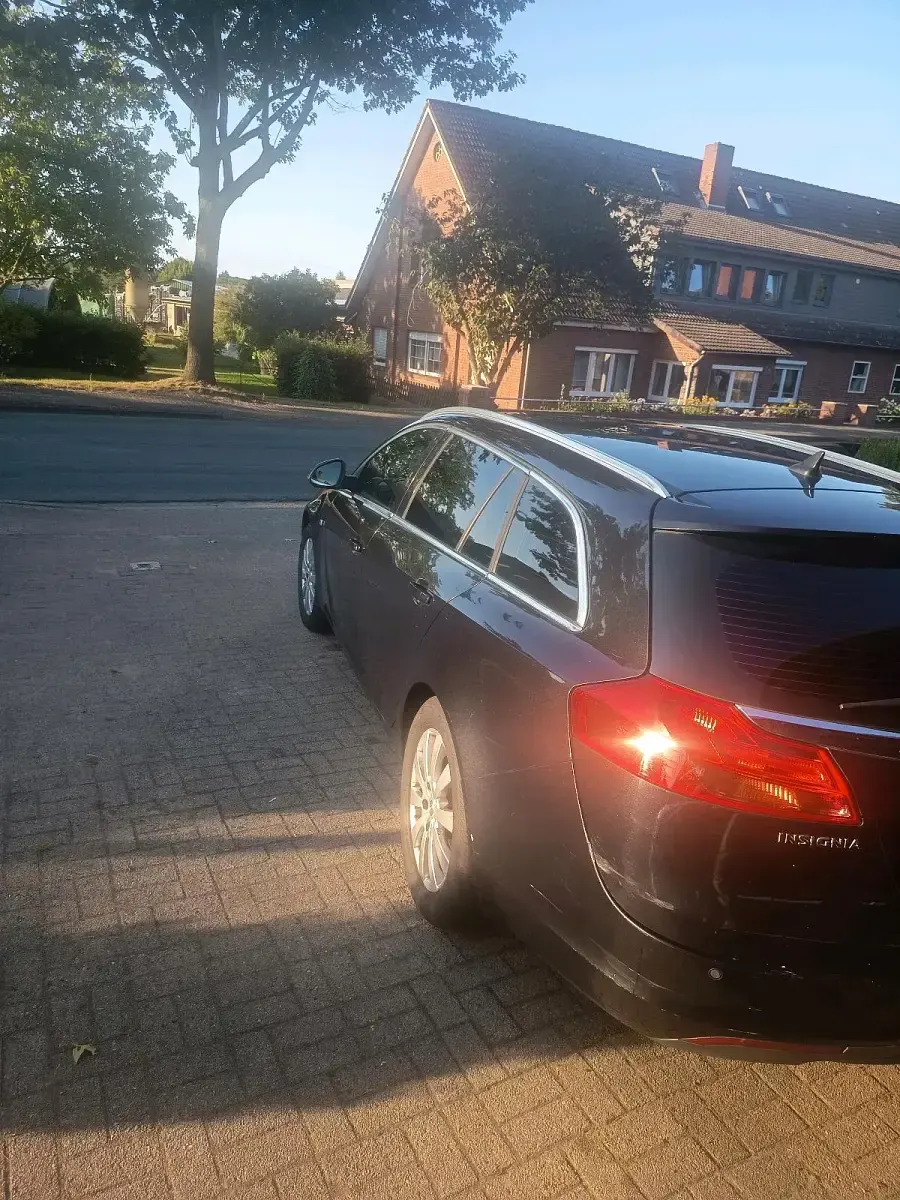 Gebraucht Opel Insignia 2012 Schwarz Kombi