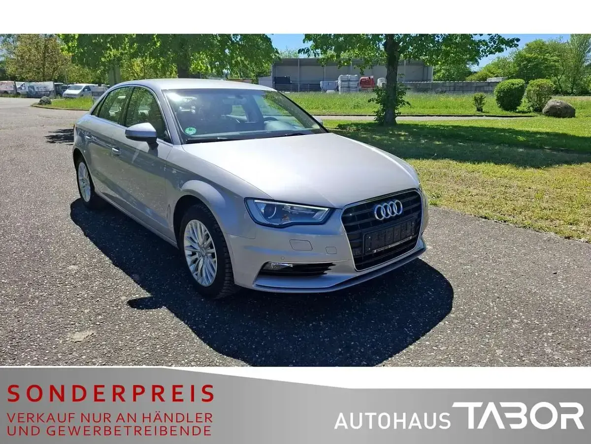 Gebraucht Audi A3 150 PS (110 kW) 2015 Lotusgrau Limousine