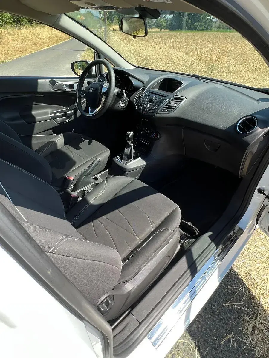 Gebraucht Ford Fiesta SYNC Edition 65 PS (47 kW) 2014 Weiß Kleinwagen