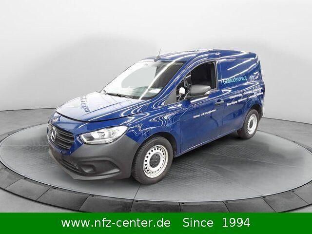 Blau Gebraucht 2021 Mercedes Citan 110 Kombi | 13.800 € (Superpreis) - Bild 1/4