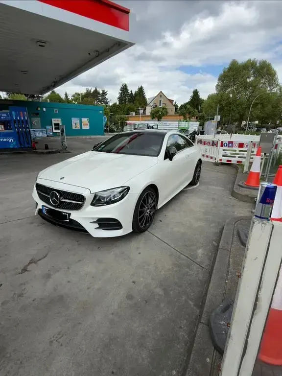 Gebraucht Mercedes E400 333 PS (244 kW) 2017 Weiß